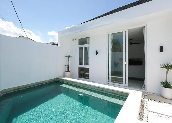 Christine Villa Canggu (Bali)
